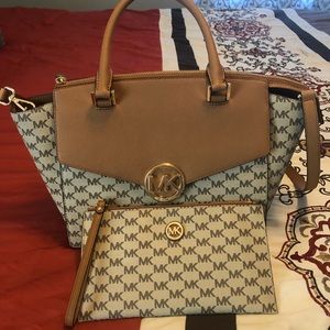 Michael Kors Bags - Michael kors Michael Kors Bags - Michael kors